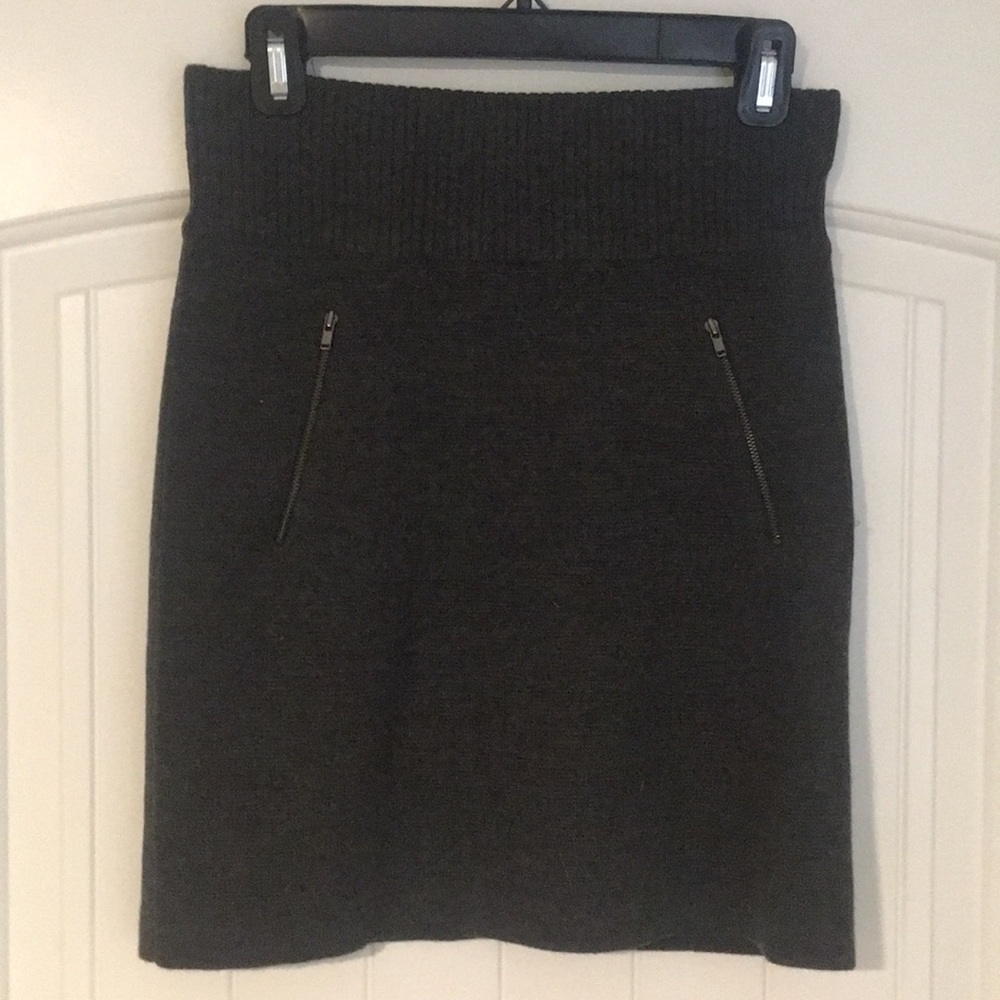 Charcoal grey knit pencil skirt